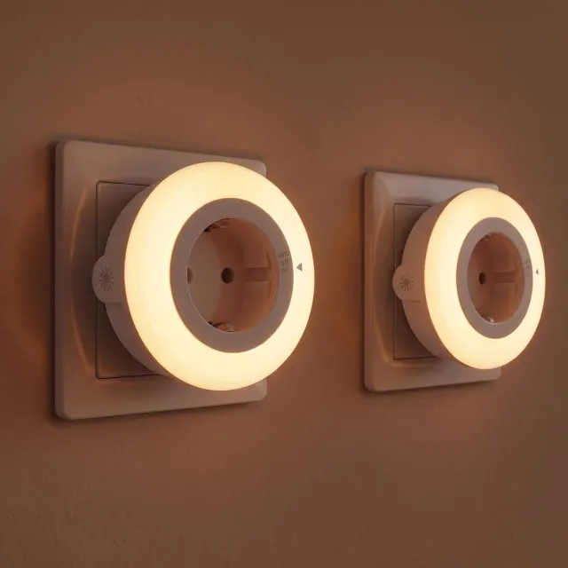 KZQ 2 Stuks Nachtlampje – Nachtlampje voor in het stopcontact met lichtsensor – Kindveilig LED-nachtlampje – Instelbare helderheid – Lichtgestuurd – Geschikt voor trappenhuizen en slaapkamers - Warmwit licht