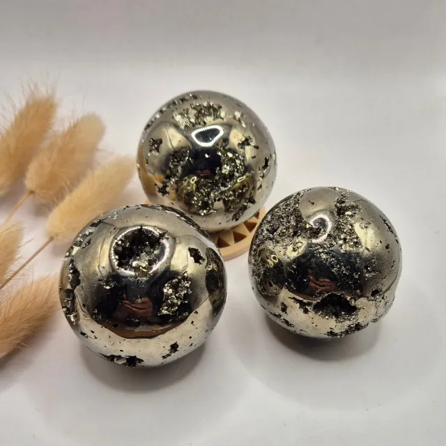 Moonlight Gemstones Edelsteen Bol Pyriet 50–60 mm – Hoge Kwaliteit met Druzy Kristallen Meerkleurig