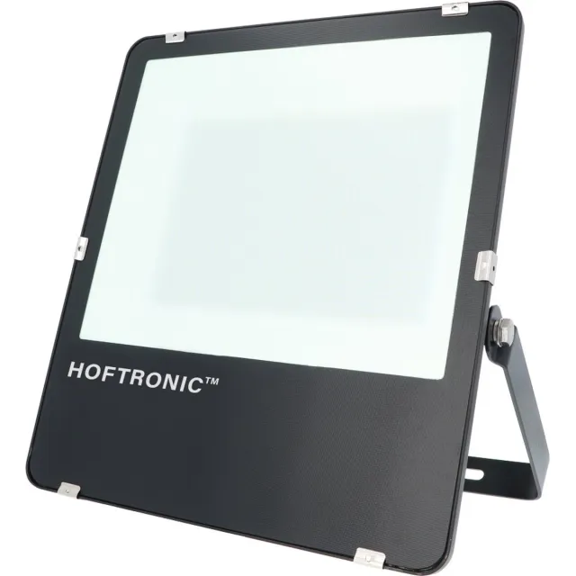HOFTRONIC Luxor - LED breedstraler - 200 Watt - 160 lm/W 32000 lumen - 6400K Neutraal wit licht - IP65 Waterdicht - LED Schijnwerper met LumiLeds - Extreem efficiënt - 5 jaar garantie - LED Floodlight Zwart