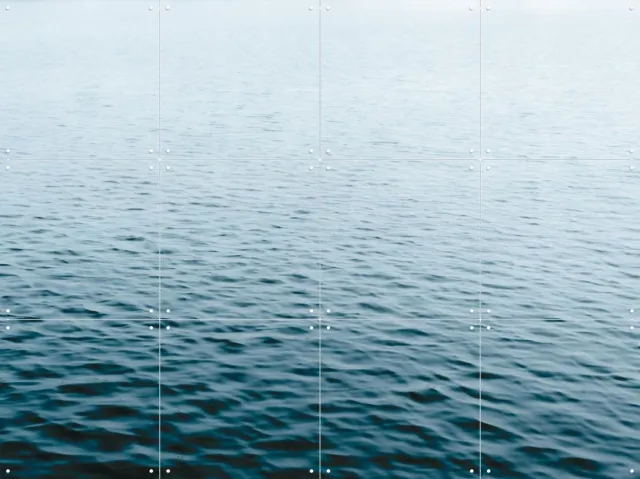 IXXI Blue Water, Photolovers - 80 x 60 cm - Grote wanddecoratie en posters - Fotografie, Minimalisme, Slaapkamer, Woonkamer, Natuur, Meer Blauw / Koele tinten / Rustig