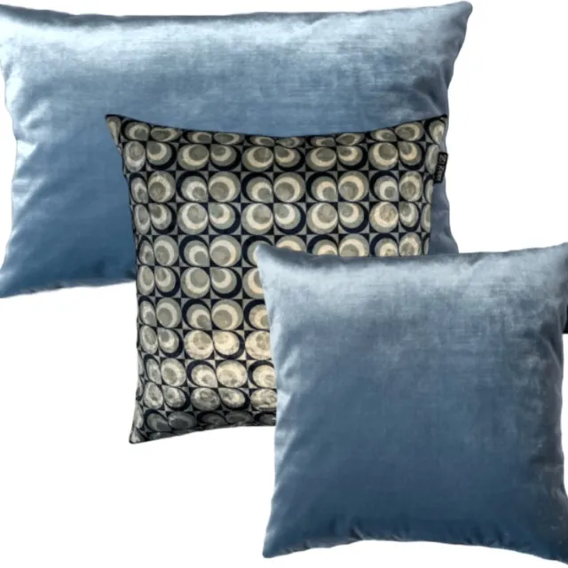 Zippi Design "70 Ocean Art Velvet Sierkussen Set 45 x 45 cm kleur blauw mintgroen velvet en 2x Shiney Blue sierkussens- ACTIE nu inclusief veren vulling!