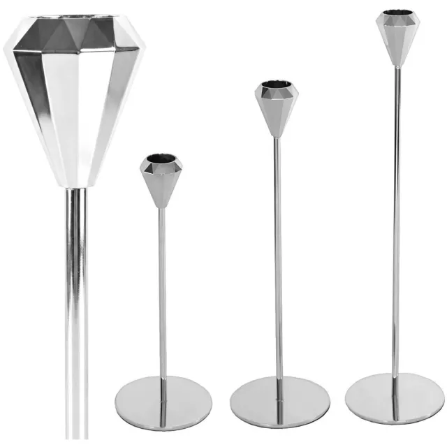 UC Set van 3 Zilverkleurige Metalen Kandelaars - Modern & Elegant