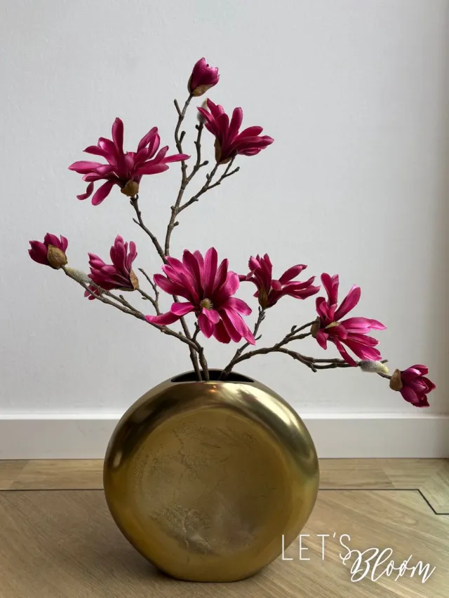 Dutch Dreams Flowers Let's Bloøm| Magnolia Kunst tak | Zijden tak | Cerise | Paars | 48 cm | Set van 3 Takken | Decoratieve Bloemen | Kunstbloemen | Voorjaar | Lente | Zijdebloemen