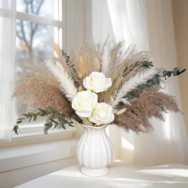 Ibenzoa Fraaie Set van Gedroogd Pampasgras en Kunstrozen in Elegante Witte Vaas voor Diverse Decoraties