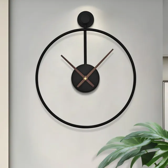 Ibenzoa Stijlvolle en Moderne Wandklok met Geruisloos Uurwerk voor Diverse Ruimtes Zwart