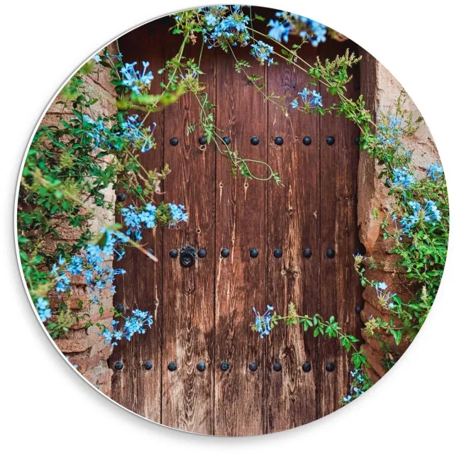 KuijsFotoprint Forex Wandcirkel - Houten Deur met Blauwe Bloemen - 30x30cm Foto op Wandcirkel (met ophangsysteem)