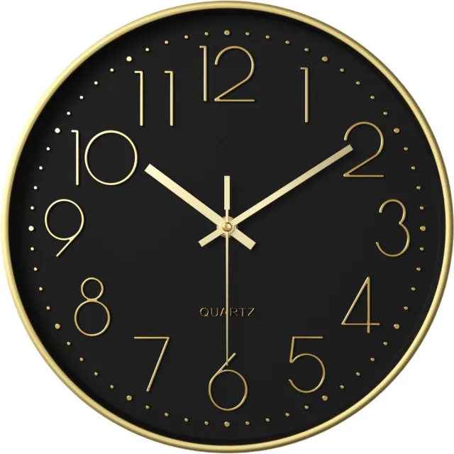 TYME Wandklok Modern - Goed leesbaar - Stille 30cm Klok - Analoog - Uurwerk - Muurklok - Quartz - Zwart Goud Zwart/Goud