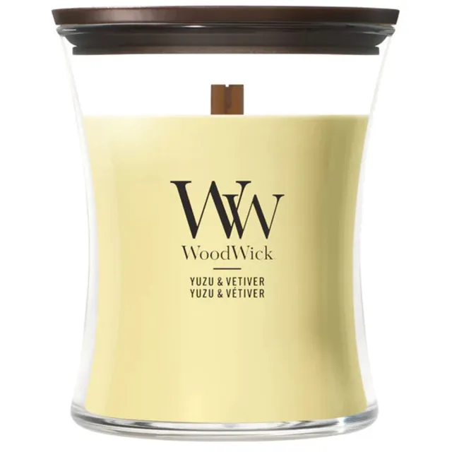 Woodwick Hourglass - Yuzu Vetiver - Medium Geurkaars - 60 branduren Geel