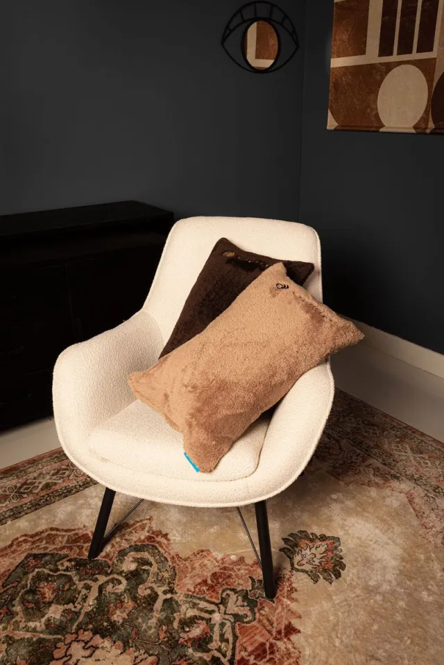 Knuffle Originele Knuffle® Kussen - Kleur Beige (ook verkrijgbaar in bruin) - Sierkussen 60x40 cm - Heerlijk warm en super zacht - Duurzaam 100% gerecycled materiaal - Gratis verzending - Gratis retourneren - Kussens woonkamer - Inclusief kussenvulling