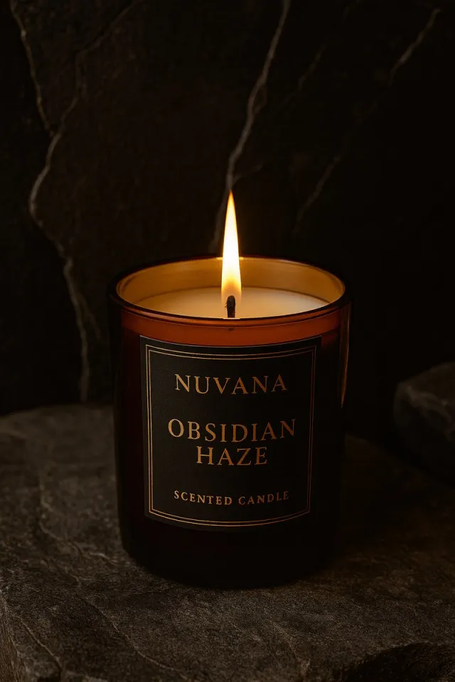 Nuvana Scented Candle NUVANA Geurkaars Obsidian haze 260ml - Rokerig Oudh & Leer amber