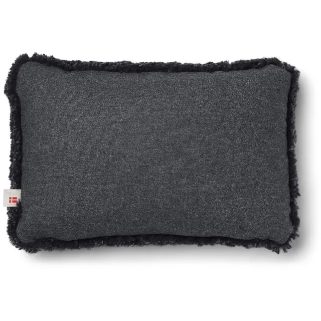 Sheepskin House Kortharig Schapenvacht Kussen - 34x52 cm Charcoal/Anthracite