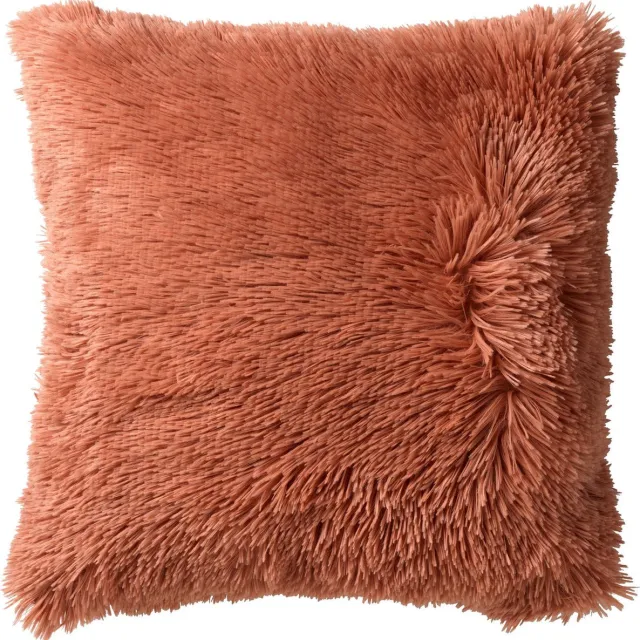 Dutch Decor FLUFFY - sierkussen 60x60 cm - superzacht - XL kussen - Muted Clay - roze - Inclusief binnenkussen - Luxe kussens voor woonkamer & bank