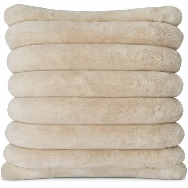 Faux Fur Sierkussen - rib - cream - faux fur - 50x50 crème