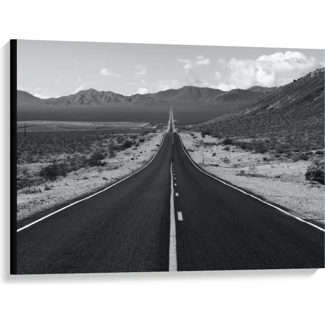 KuijsFotoprint Canvas - Weg door Berglandschap (zwart/wit) - 100x75cm Foto op Canvas Schilderij (Wanddecoratie op Canvas)