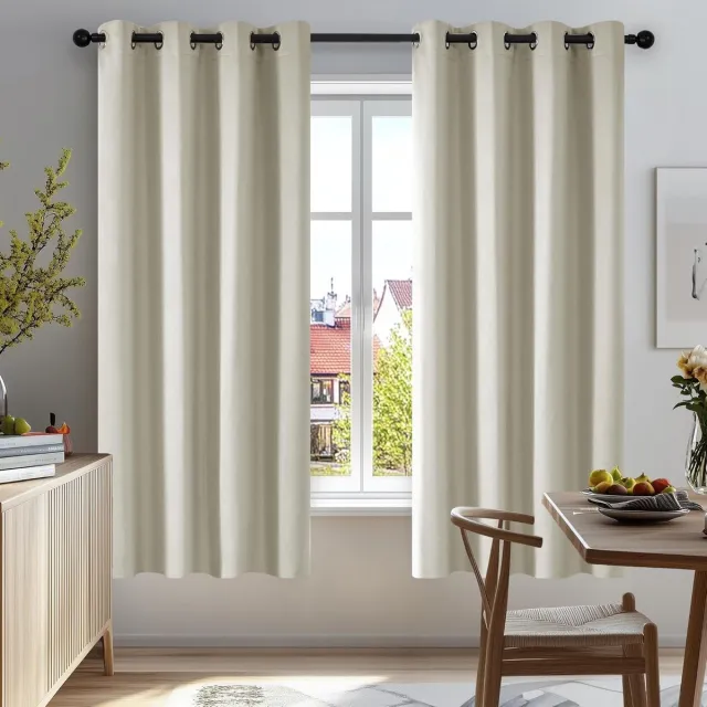 Famanu Verduisteringsgordijn met Ringen - Crème - 2 stuks Thermogordijn voor Woonkamer - Gordijn Warmte - isolatie - cm (B x H)