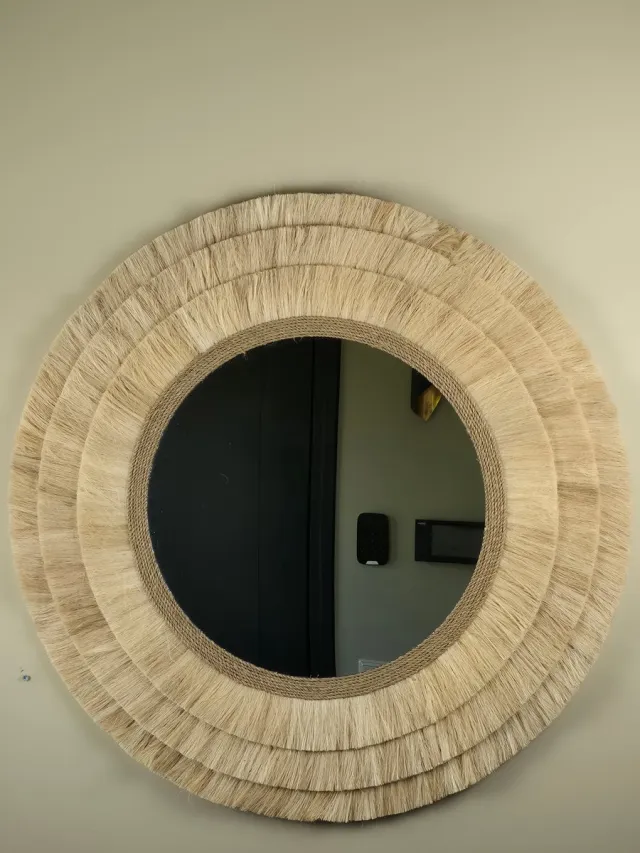 Blitzdeco Wandspiegel - Veronique - Ronde Raffia en Kralen - Licht Beige - Handgemaakt - 80CM