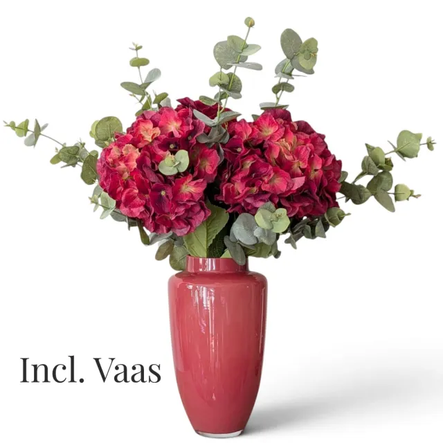 BLOOM & VESSEL Zijden Hortensiaboeket met Vaas – 60 cm – Boeket Garnet – Rode Hortensia & Eucalyptus – Kunstbloemen – Nepbloemen Rood, Groen, Burgundy