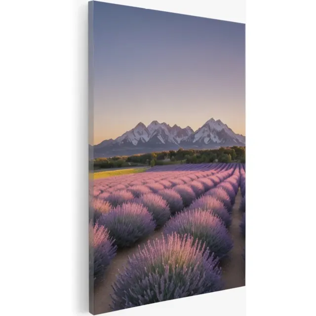 Saammp Canvas Schilderij - Lavendelveld met bergachtig landschap - Natuur - 50x70 - Foto op canvas - Wanddecoratie - Muurdecoratie Woonkamer - Slaapkamer decoratie - Canvas Print Multicolor