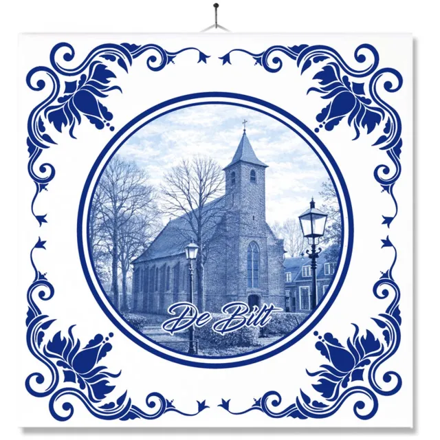MC Living Tegel Met Opdruk | De Bilt | Delft Blauw | Cadeau | Inclusief Geschenkdoos | Standaard | Ophangsysteem Ontwerp 1