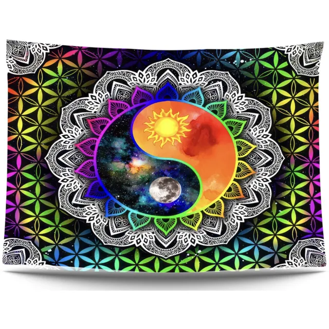 Ulticool Mandala Zon Maan Yin Yang - Glow in the Dark Tapestry Decoratie Magic - Psychedelisch - Blacklight Party Wandkleed Achtergronddoek - 200x150 cm - Backdrop UV Lamp Reactive - Groot wandtapijt - Poster - Neon Fluor Verlichting Groen