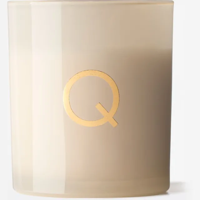 HEMA Kaars in glas ⌀8x9cm letter Q (creme)