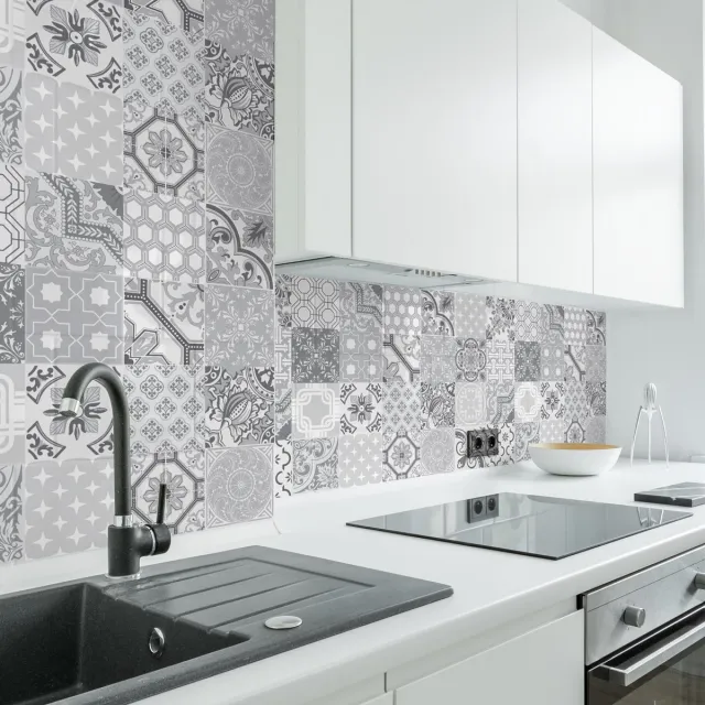 Ambiance Sticker Muurstickers - Zelfklevende tegelmuurstickers voor keuken en badkamer - AZULEJOS DEMNIA - 24 stickers 20x20cm Multi color