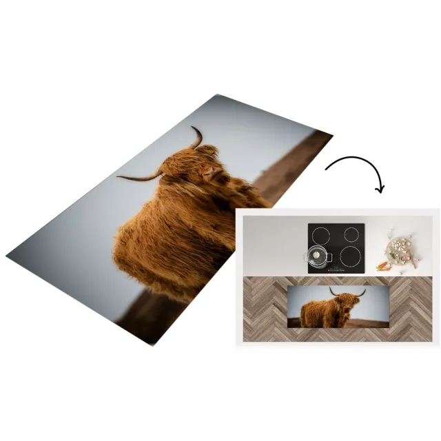 KitchenYeah Keukenloper - Loper keuken - Schotse Hooglander - Duin - Gras - Keukenloper vinyl Multicolor