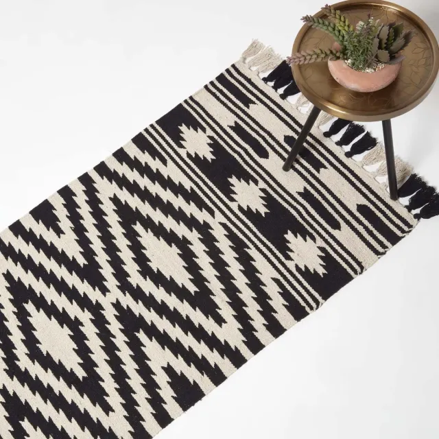 Homescapes Dinan katoenen tapijtloper - 66 x 200 cm, zwart-wit patroon