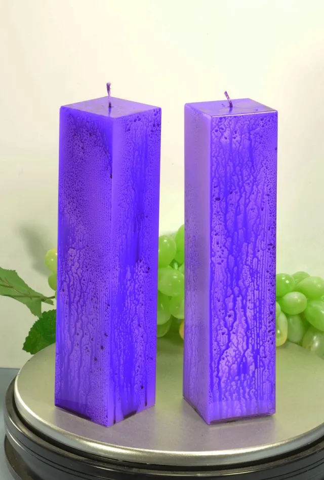 MilaNNE Kwadrant kaars, LILA-PAARS hoogte: 22 cm, type Explosion, 2 STUKS - Gemaakt door Candles by Milanne violet