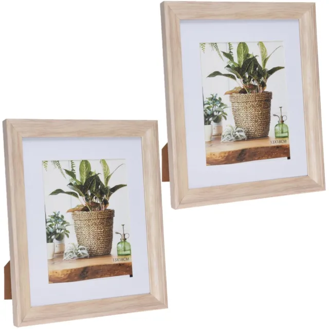 Home & Styling fotolijstje - 2x stuks - kunststof - hout look - geschikt voor foto 13 x 18 cm - staand en hangend - 29 x 24 cm Bruin