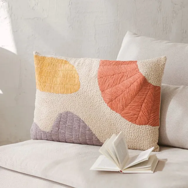 The Four Pursuits TFP Artisanal Embellished Cushion Cover - Sierkussenhoes | Ziva - 40 x 60 cm - 100% Organic Cotton (GOTS Certified) - Handmade in India - natural white, cream, Lavendar Gray, Purple, Coral Orange