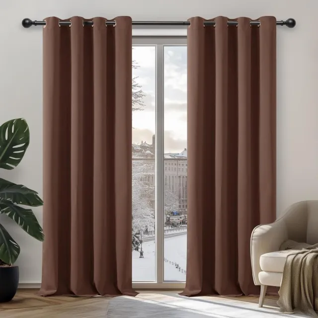 Allecto Plus Verduisteringsgordijnen in Chocoladekleur voor Slaapkamer en Studeerkamer - 132×183 CM - Brandvertragende Ringgordijnen met Extra Privacy Any