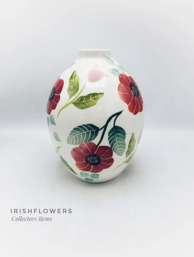 Irishflowers Vaas - Villa Pottery - Decoratie - Bloemenvaas - Woondecoratie - Keramiek - Handmade - Redgarden 4