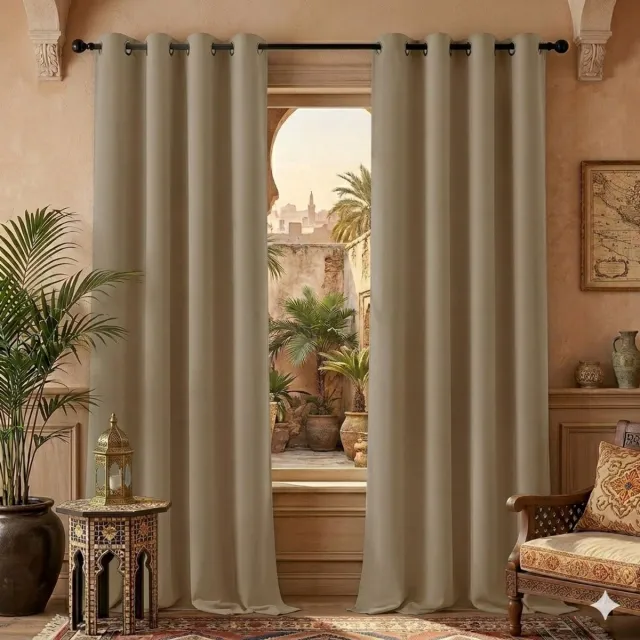 Maison Elara Gordijnen Verduisterend Taupe Ondoorzichtige Gordijnen met Oogjes voor Slaapkamer Woonkamer 117x229 cm 2 stuks