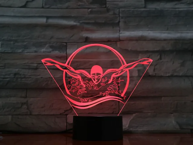 MC Living 3D Led Lamp Met Gravering - RGB 7 Kleuren - Zwemmen
