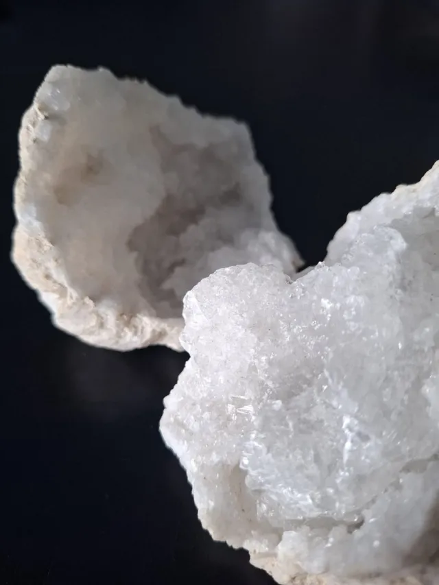 Healing Magic 777 Edelstenen - Bergkristal geode - zuivering, balans, helderheid, bescherming, aura-versterking