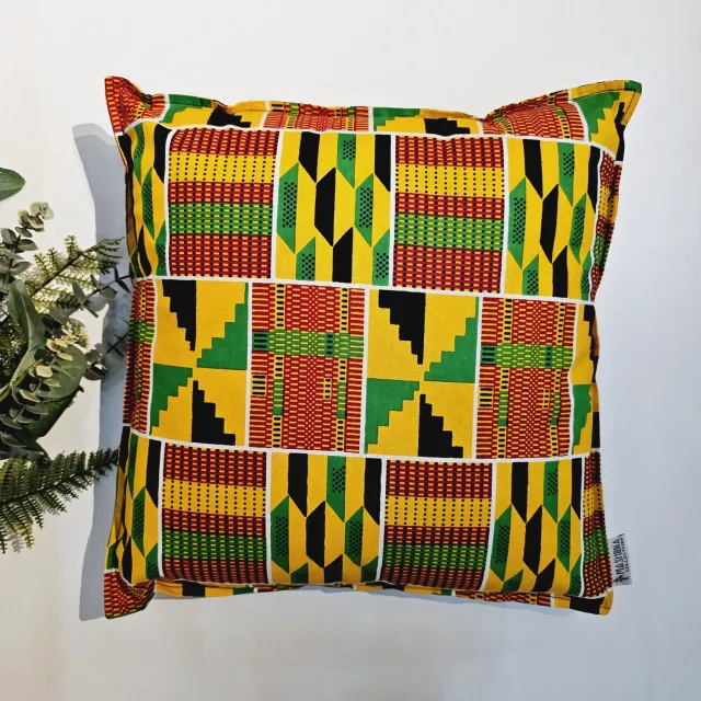 Mashona Collections Set van 4 Decoratieve Kussenhoesen | 45x45cm | African Print Inspired Print Cushion Covers ORANGE KENTE