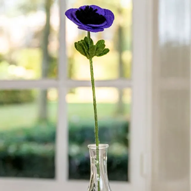 Sjaal met Verhaal Bloem Wolvilt - Anemoon Paars - Homedeco - Handmade&Fairmade - 40cm