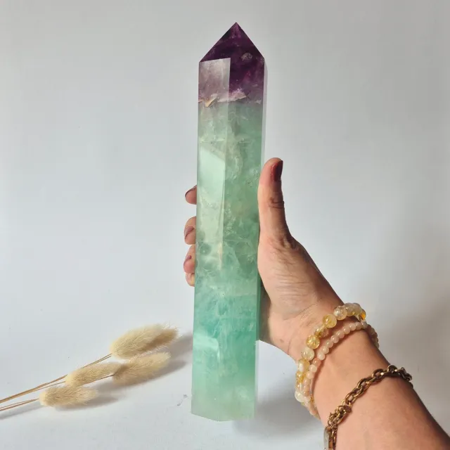 Moonlight Gemstones XXL Regenboog Fluoriet Toren – 26 cm | 1158 gram Meerkleurig