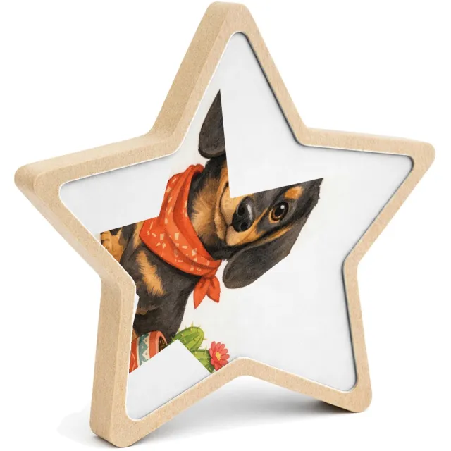 Mr Cadeautjes MDF fotolijst ster 14 x 13,5 - design Een eigenwijze teckel met een bandana, naast een kleine cact | cadeau Wit