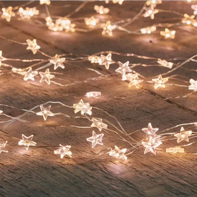 Anna's Collection cascade kerstverlichting - 40 sterrenlampjes - warm wit - timer - binnen gebruik