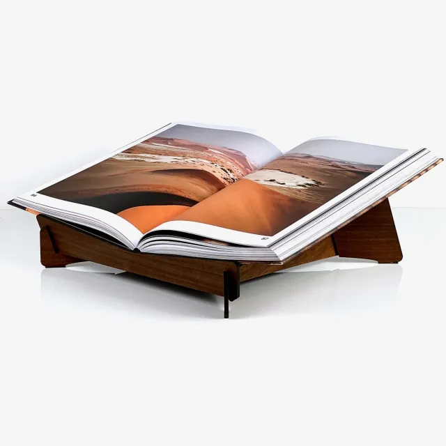 Zeedijk Boekenstandaard - Geolied notenfineer - mdf