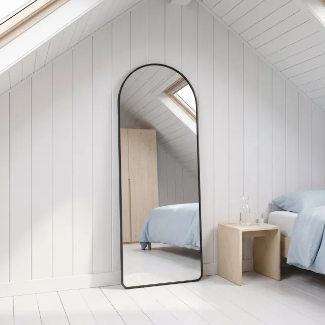 Solvenrik Boogvormige Staande Passpiegel – Full Body Spiegel met Aluminium Frame – HD Veiligheidsglas – Voor Slaapkamer, Hal & Kleedkamer Zwart