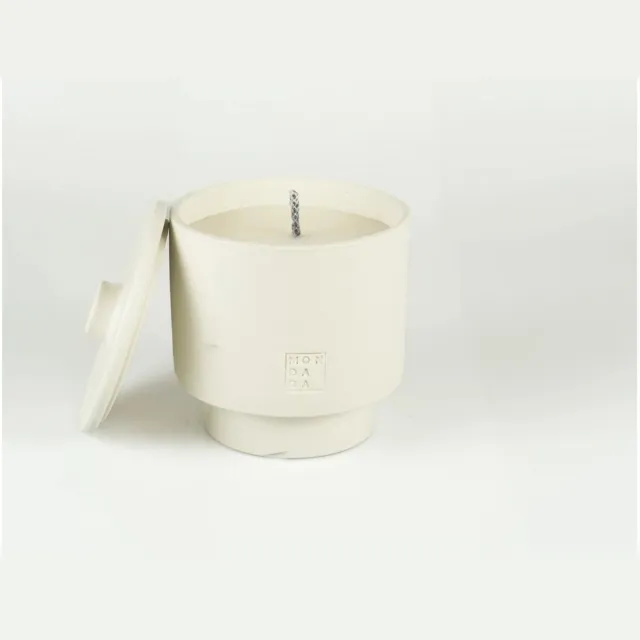 Mon Dada June One outdoor kaars met deksel dover - Neutraal beige