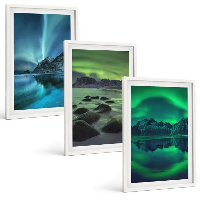 TULUP 3-Delige Schilderij Set - Winterlandschap met noorderlicht en bergen - 40x60 - Wanddecoratie - Moderne Interieurdecoratie - Muurdecoratie Witte lijst