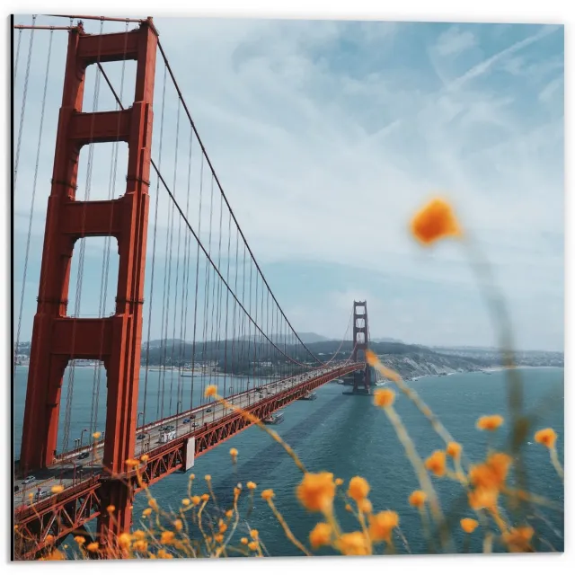 KuijsFotoprint Dibond - Golden Gate Bridge in Californië - 50x50cm Foto op Aluminium (Met Ophangsysteem) Blauw