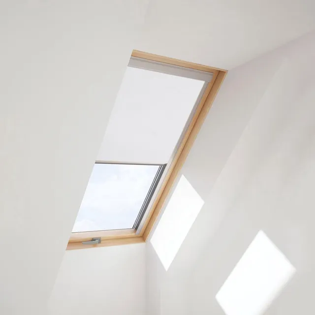 Contrio Verduisterend Rolgordijn passend op VELUX Dakraam M06,306 Wit
