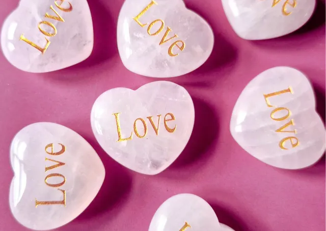 Moonlight Gemstones Wenskaart LOVE - Rozenkwarts Hart Edelsteen Meerkleurig