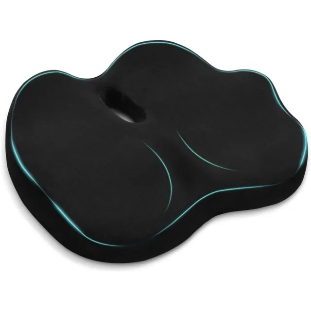 Klarven Wigkussen Zwart - 100% Memory Foam, Antislip Onderzijde - Stuit- en Rugverlichting, Voor Bed, Auto, Bureaustoel en Rolstoel - D 15 x B 17 x H 4 cm