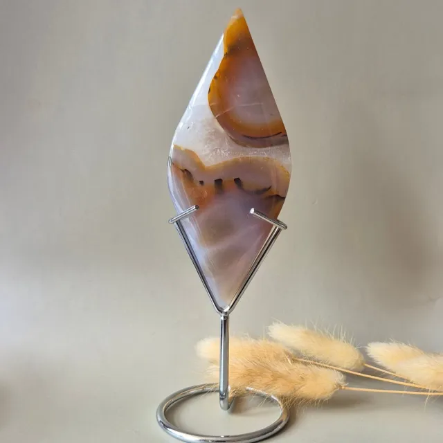 Moonlight Gemstones Agaat Edelsteen Sculptuur op Standaard – 103g Meerkleurig